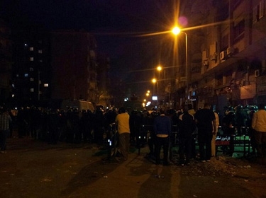 الواشنطن بوست : متظاهرو مصر بلطجية ومخربين من بقايا النظام المخلوع الواشنطن بوست : متظاهرو مصر بلطجية ومخربين من بقايا النظام المخلوع